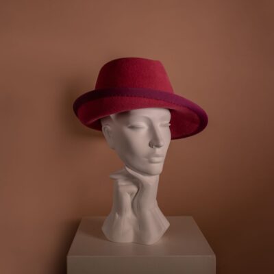 Assymetrical Hat in Pink velours felt